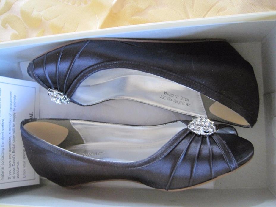 Size 7M Wedge Shoes David's Bridal Black Satin Rhinestone PeepToe Shoes