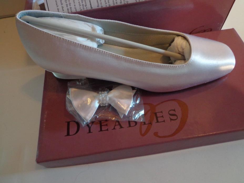 SALE!! *NEW* DYEABLES WHITE SATIN CLOSED TOE WITH BOW WEDDING PROM FORMAL