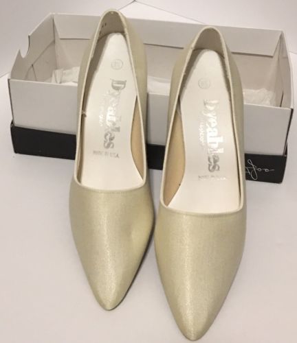 Dyeables High Heel Shoes Pumps Size 9.5 Cream But You Can Dye To Match Brand new
