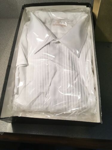 Men’s Tuxedo Shirt Formal 16 1/2 /33 New In Wrapping In Box