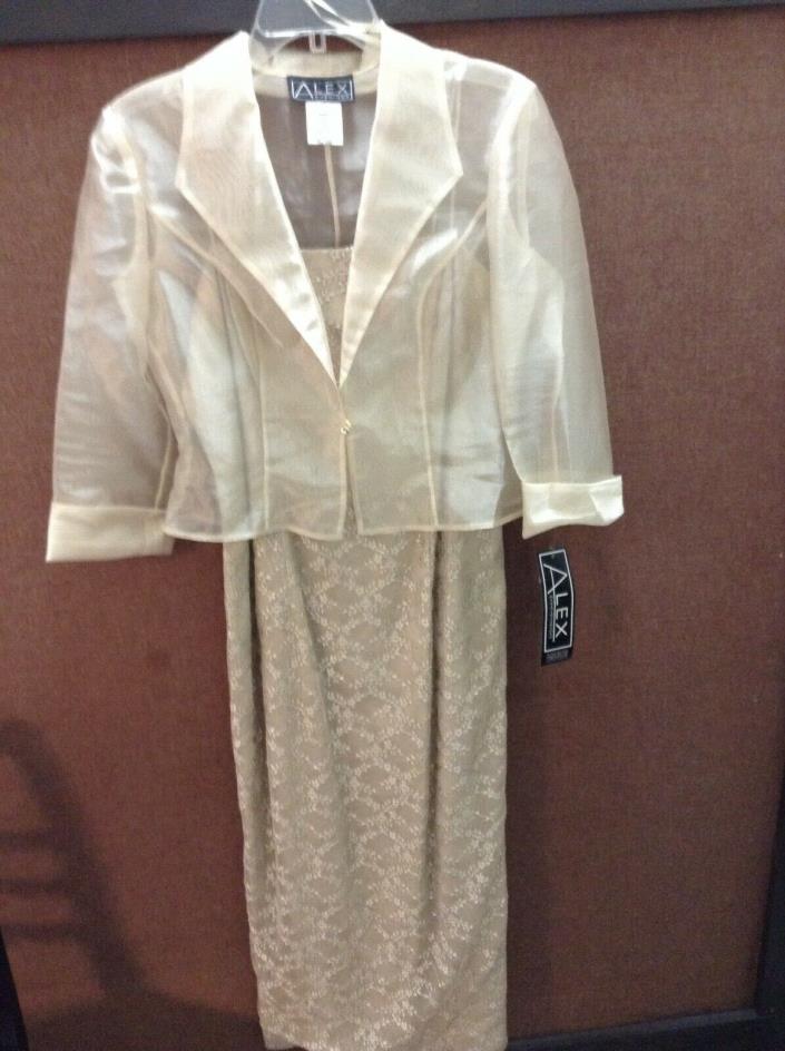 mother of the bride/groom dress champagne colored. Size 10. NWT Alex Evenings