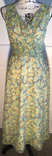 Villager Liz Claiborne Sz 10 Dress Grn Yellow Blue Floral Sleeveless Sash Belt