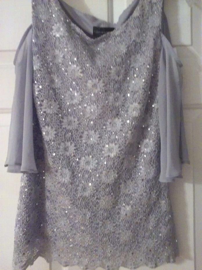 ??NWT??Connection Apparel??Gray Lady's s 8 Sequin-Lace top blouse cold shoulder