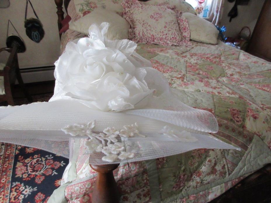 ROMANTIC WEDDING HAT DONNA VINCI COUTURE 22.5