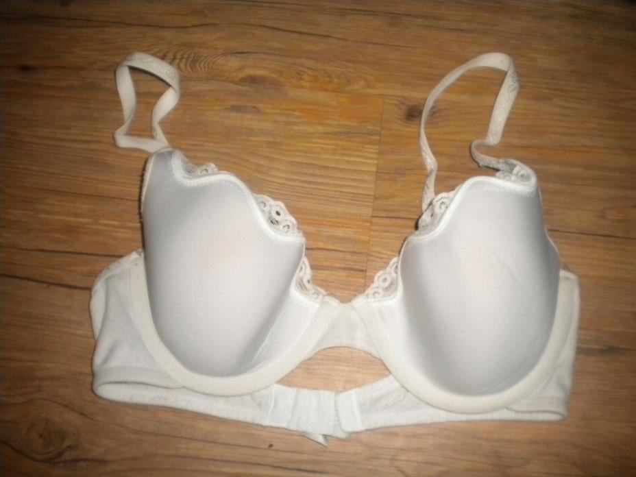 Ladies sz 34D white  bra   maidenform brand  under wire