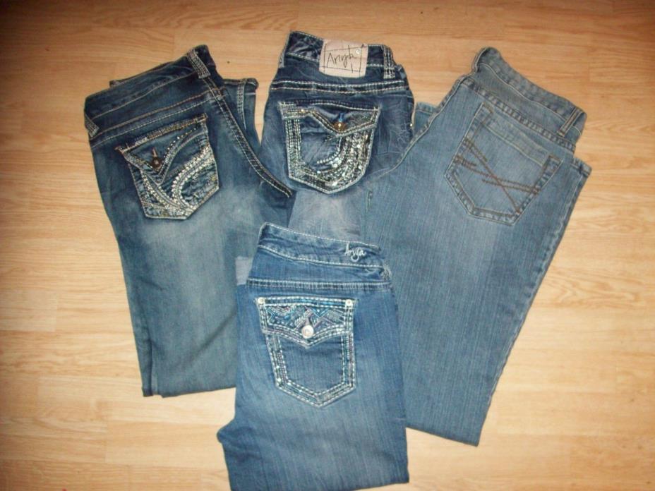 3 PAIRS OF MISSES JEANS AND A PAIR OF CAPRIS~ALL SIZE 7/8~ARIYA AND AEROPOSTALE