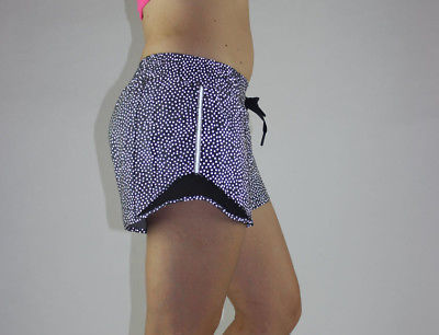 Lululemon Hotty Hot Short Long Reflective Size 8 Frozen Fizz Silver Dots NWT 4