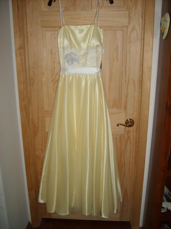 NEW Masquerade Yellow Vintage Look Long Formal Dress 7/8 or 9/10 Strapless Lace!