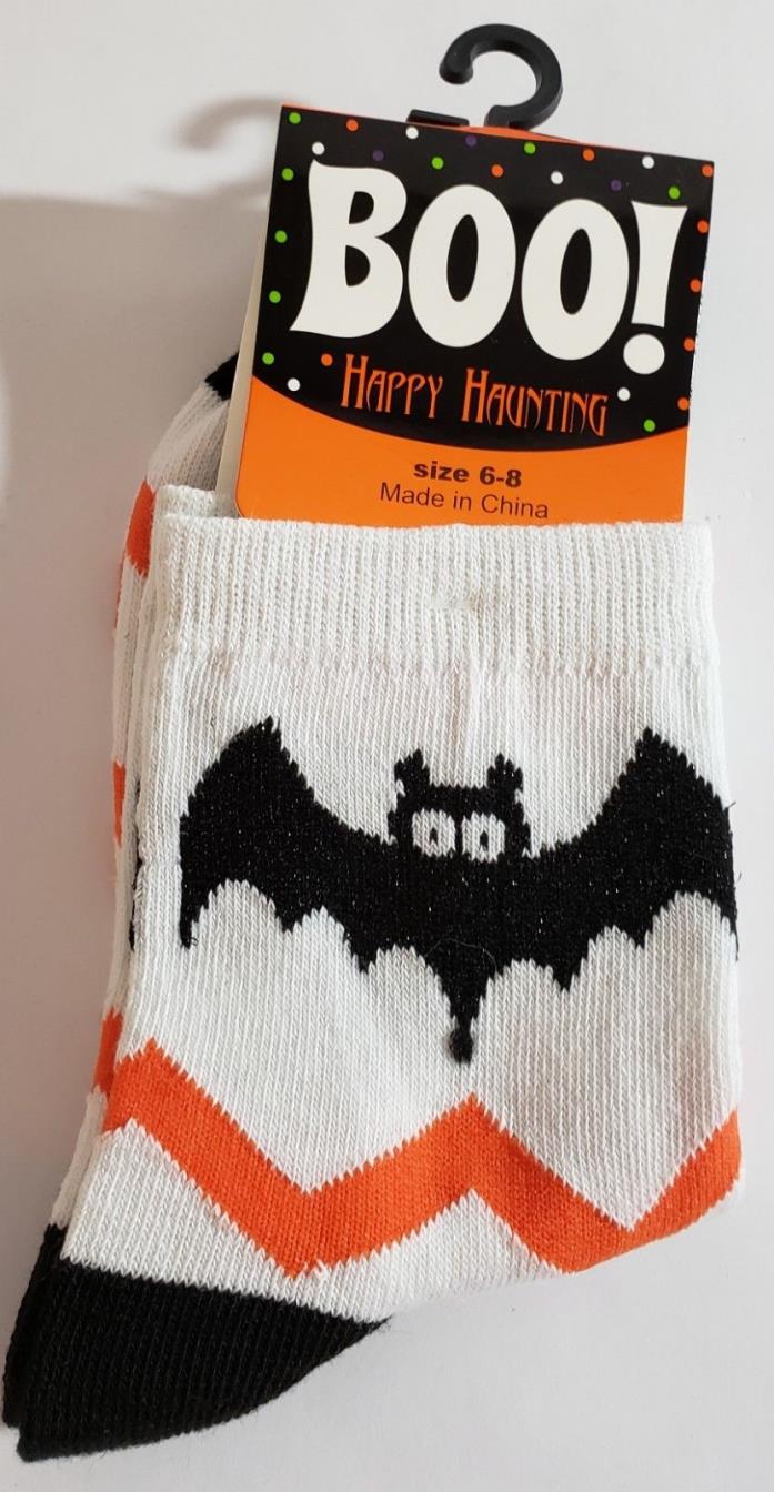 Halloween Socks Ladies Size 6-8 and 9-11 (Flying Bat - Orange Chevron)