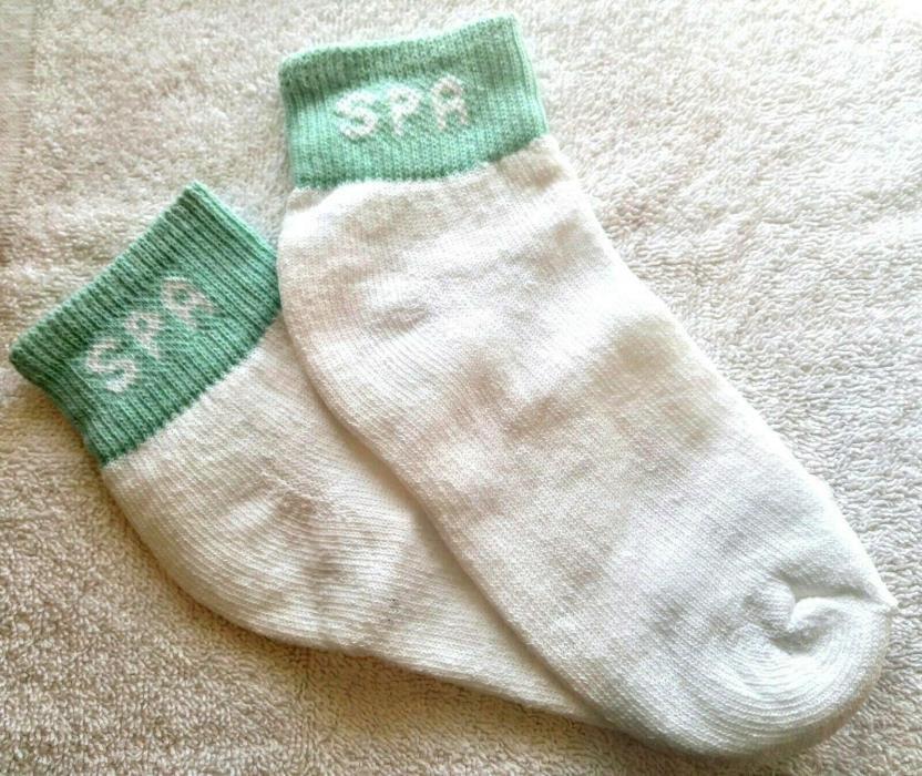 BeautiControl Spa Socks - Lot of 3 Pair - White & Green