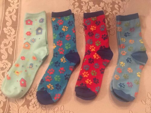 Lot of 4 Pairs of Colorful Size 9-11 Socks