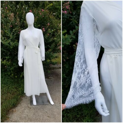 Flora Nikrooz Sheer Chiffon Showstopper Gown Robe W Lace Sleeve M