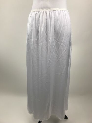Kate Kasin Slip Medium White Lace Trim Half Skirt