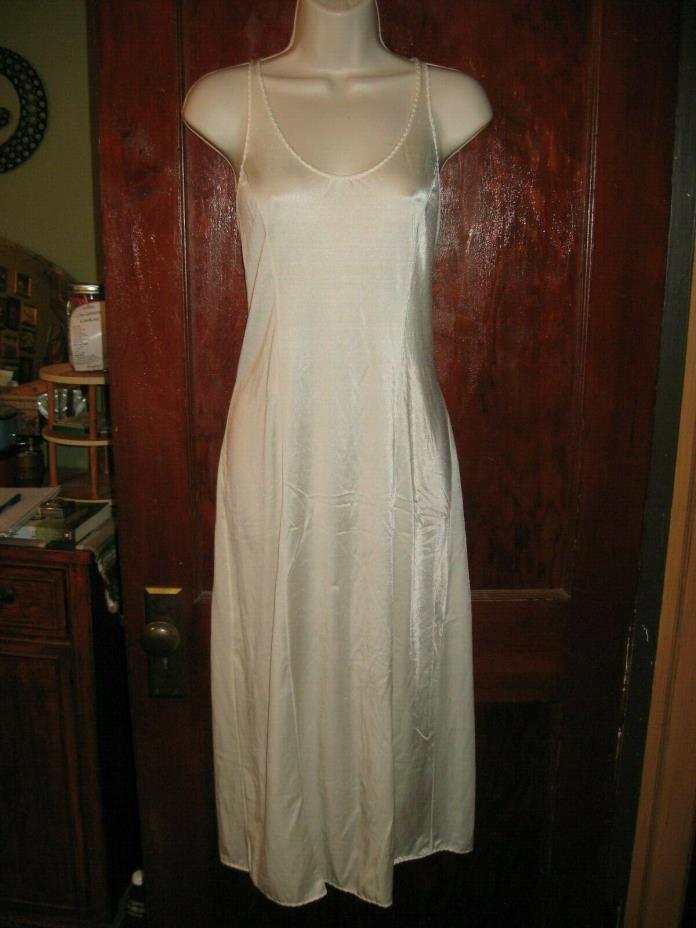 Bali Studio Ivory Full Slip/Night Gown Size XL