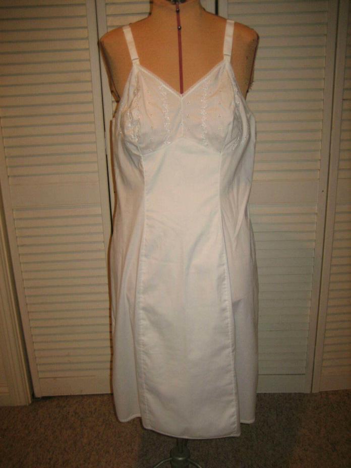 Adonna White Poly Cotton Full Slip, Eyelet Bodice, Touch Of Lace - Size 38