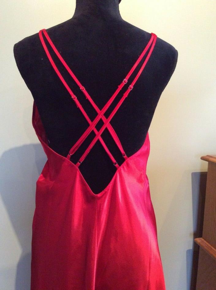 Frederick’s of Hollywood Full Length Red Satiny Gown ROMANTIC Sz M
