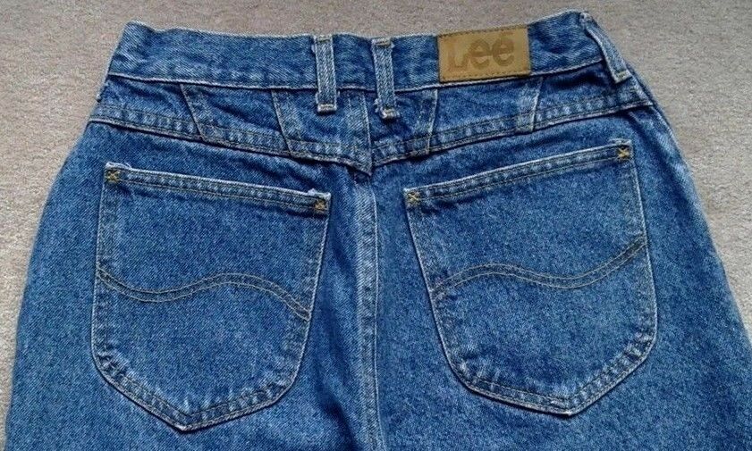 VINTAGE LEE High Waist Mom Blue Jeans Women's sz 10 Tapered Leg 1990's 26W