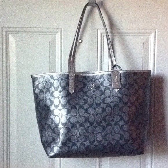 Coach F25849 reversible city tote- silver-Gunmetal