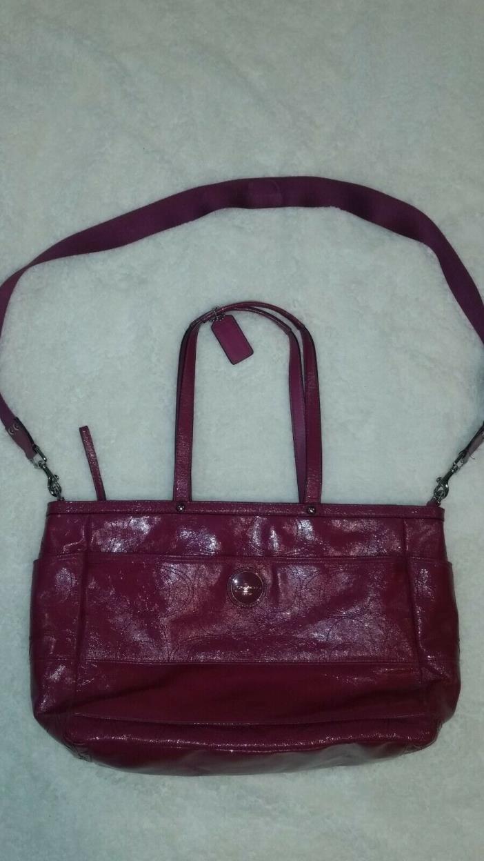 Coach Diaper Bag Over The Shoulder Handbag F17940