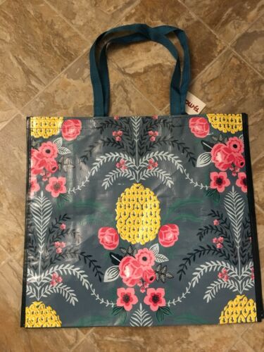 NEW TJ Maxx Summer Pineapple Shopping Bag Reusable Travel Tote NWT