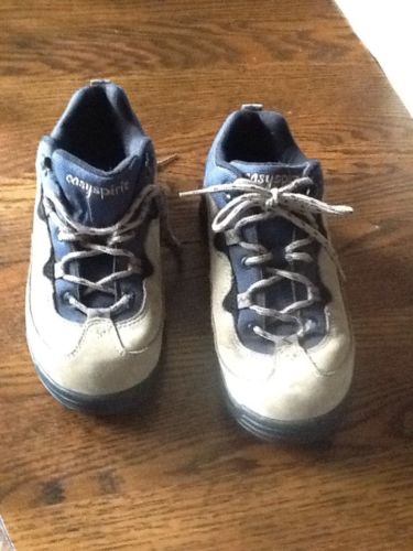 Easy Spirit Woman's Athletic Walking Shoe Size 71/