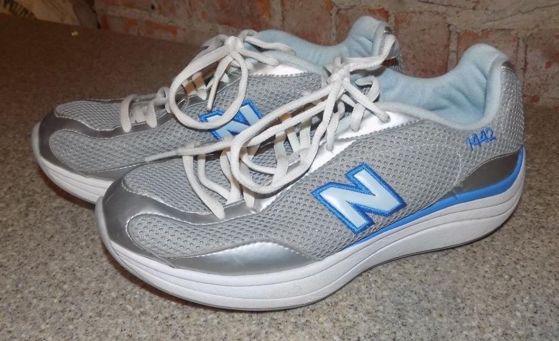 NEW BALANCE # 1442 GREY ROCKING AND TONNING COLLECTION SIZE 6 1/2 D
