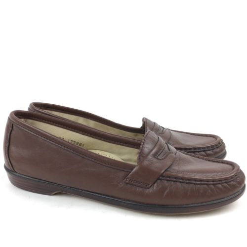 Sas Womans Flats Size 8.5 N Brown Leather Slip On Loafers