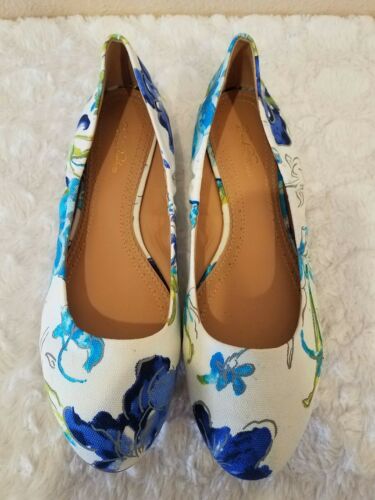Brooks Brothers Blue and White Floral Canvas Ballet Flats Sz 8.5 EUC
