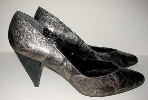 NOS Stuart Weitzman Unworn Metallic Silver Lace Leather Shoes CONE HEEL 8.5 B