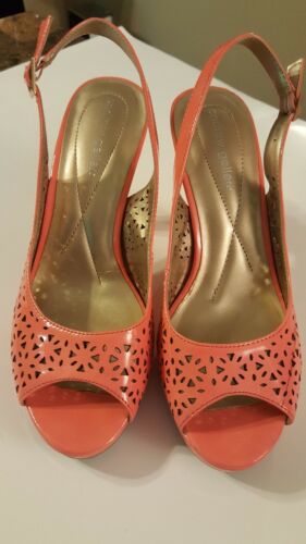 Andrew Geller Carmine Coral Patent Womens Laser Cut Slingback Heels Shoes SZ10M