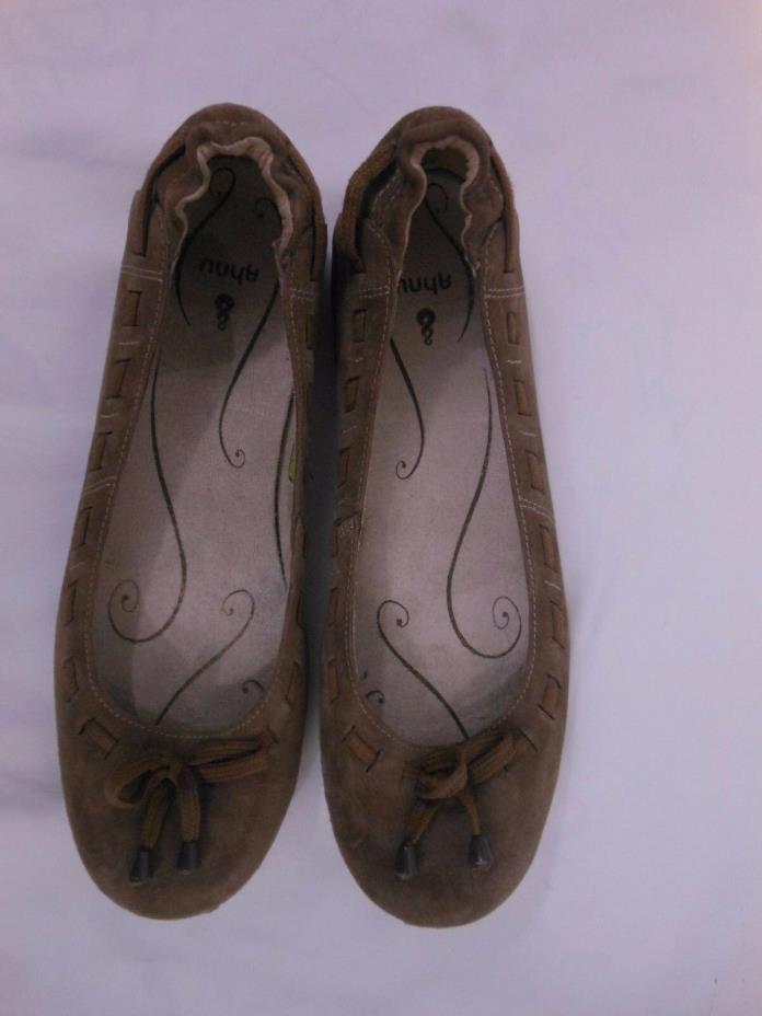 AHNU WOMEN'S BROWN CASUAL SLIP-ON LEATHER SHOES Size 9 -  EUR 40
