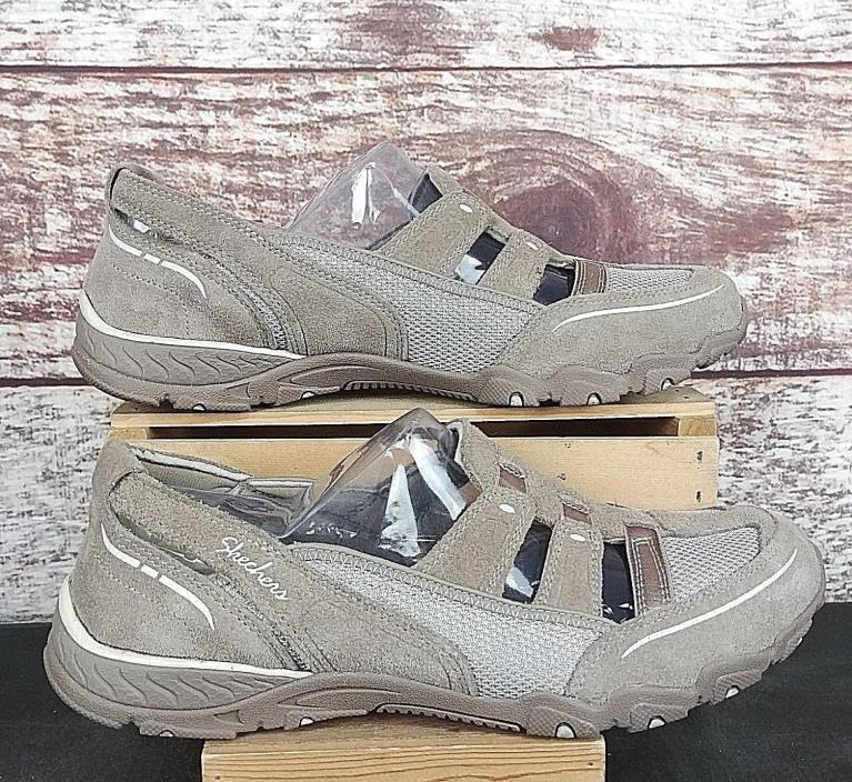 SKECHERS Endeavor Venturer Taupe Suede Memory Foam Loafer Shoes Womens Sz 10 EUC