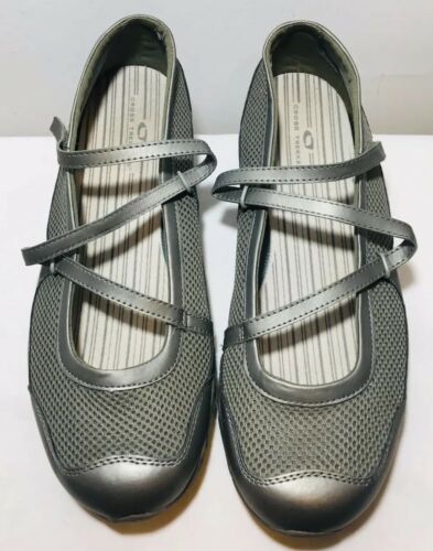 Cross Trekkers Comfort Slip On Size 11W Women’s Gray Shoes Round Toe