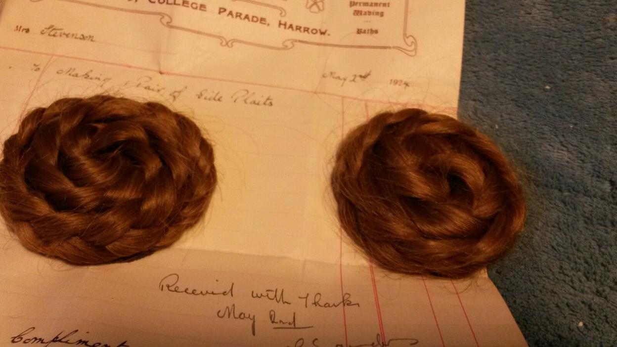 1924 Maison Grosvenor pair of Side Plaits with bill of sale