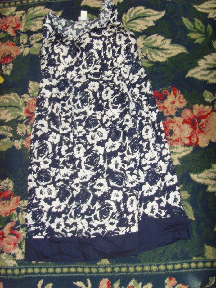 GUC Motherhood Maternity classic dress navy and white floral womens M chic nice
