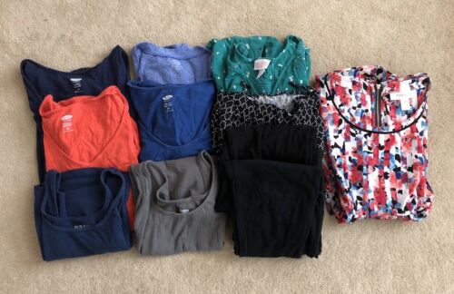 Lot Of 11 Maternity Clothes XS/Small