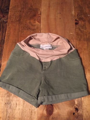 Liz Lange Women’s Maternity Shorts MIDI  Size Xs NWOT