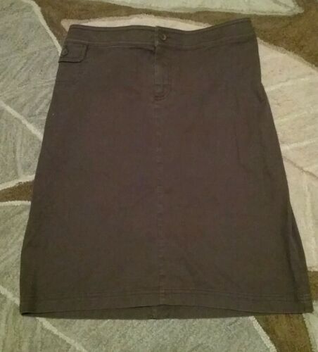 Liz Lange MATERNITY Small Size 6 Brown Pencil Skirt Stretch Modest - CUTE!