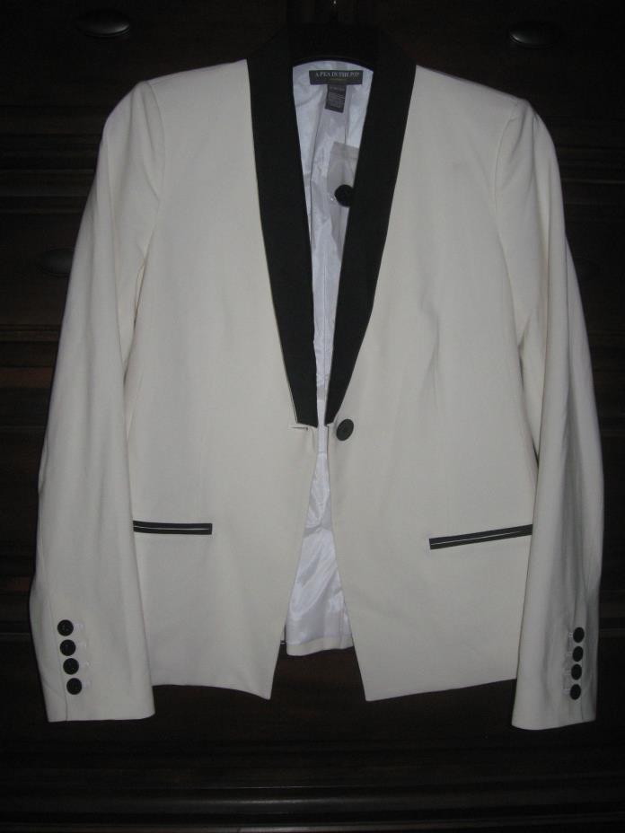 A Pea in The Pot  Women's Suit Jacket White/ Black Sz S