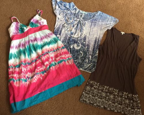 Lot Of 3 Women’s Size Large Summer Dress’s & Top Forever 21 & Maurices