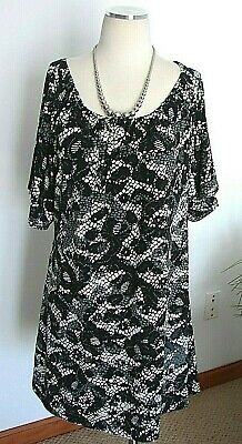 Womens Plus Size Outfit Lot 2Pc.Dress Size 14/16- Silver Tone Necklace