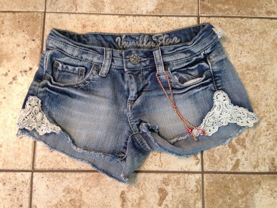 Junior BlueJean Shorts Size 0 By Vanilla Star