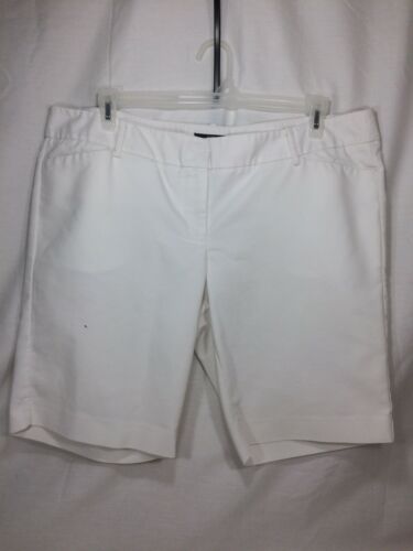 Mossimo Stretch Bermuda Shorts- Womens Size 18- White