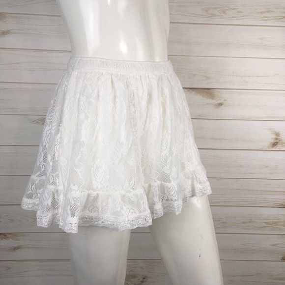 Abercrombie And Fitch White Lace Mini Skirt