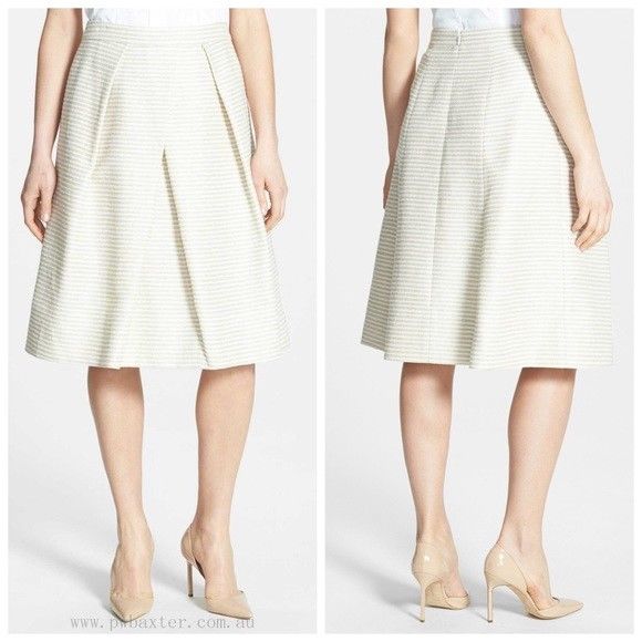 Classiques Entier Tweed Beige Ivory Striped Skirt