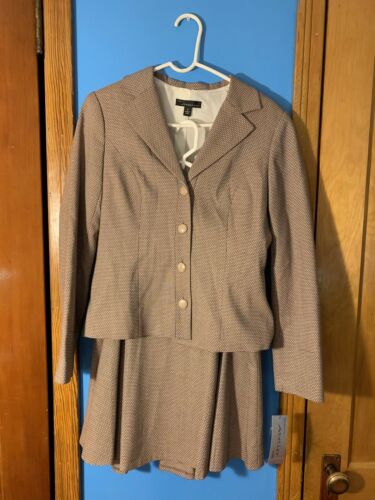 New Atelier Women's Career Skirt Suit Brown Color Size 8 $340