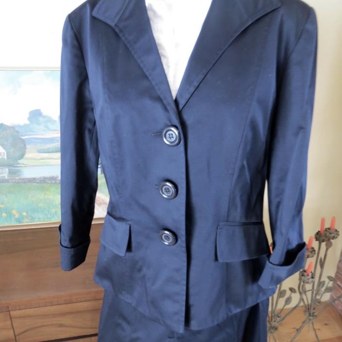 Lafayette 148 Navy SMooth Cotton Pant Suit 2Pc Women's Size 8. eeuc.