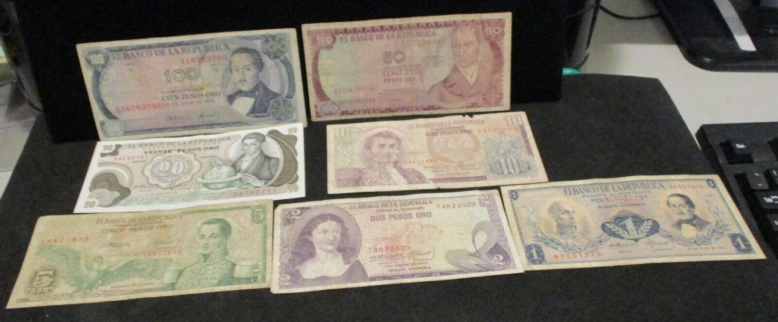 Lot of (7) Columbia Banknotes from the 70's - All Differnt Denominations - Circ.