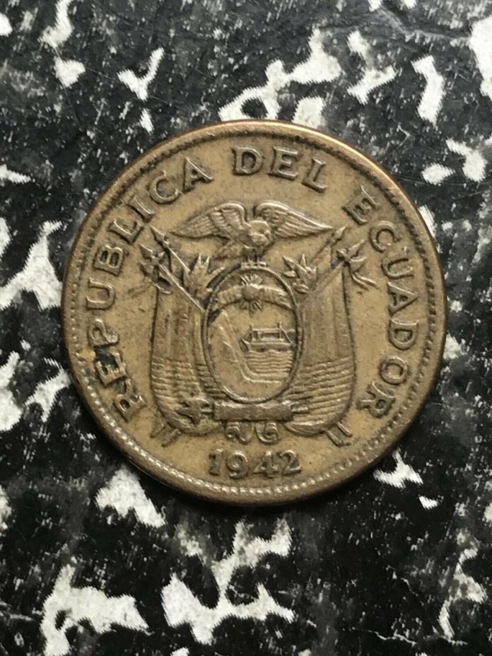 1942 Ecuador 10 Centavos Lot#L2567