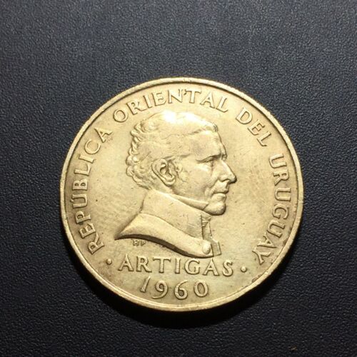 Old Foreign World Coin: 1960 Uruguay 10 Centesimos